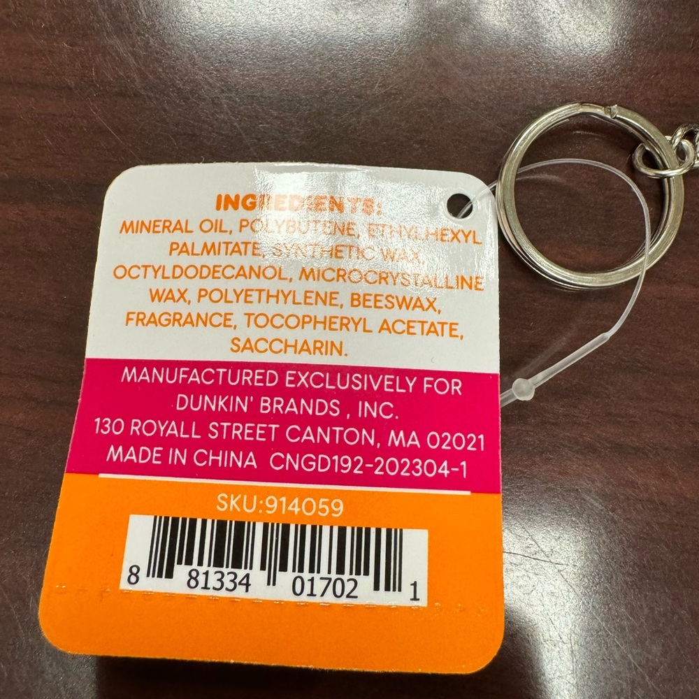Dunkin’ Donuts Favored Lip Balm, Peppermint Mocha – Keychain, Iced Coffee Cup - Picture 4 of 4